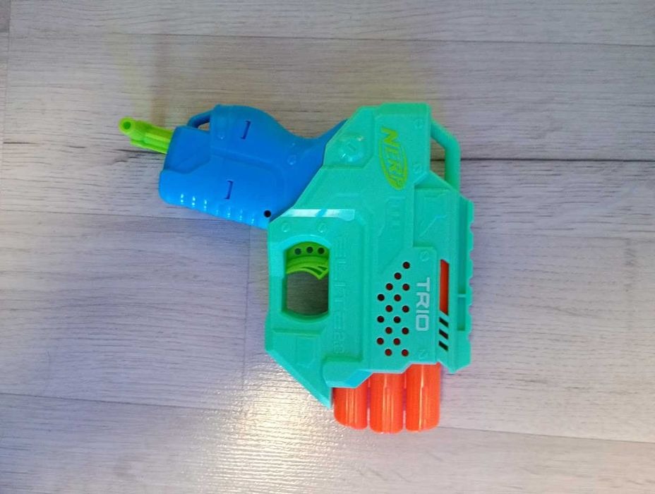 Karabin Nerf operator Elite 2.0 + gratis 2 mini Nerfy pistolety