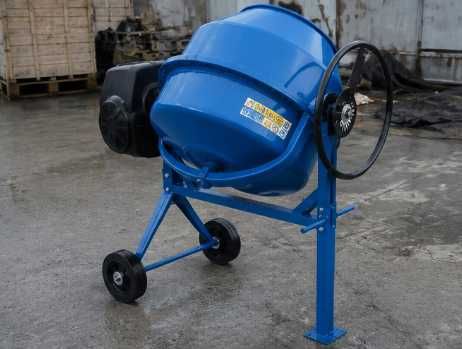 Бетонозмішувач / бетономішалка Makita 140л, 750Вт