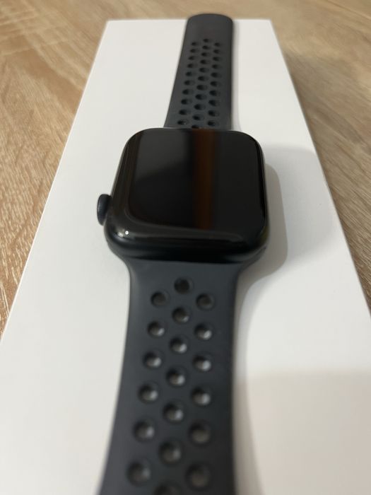 Apple Watch SE 3 GPS 44mm Midnight Aluminium Case with Midnight
