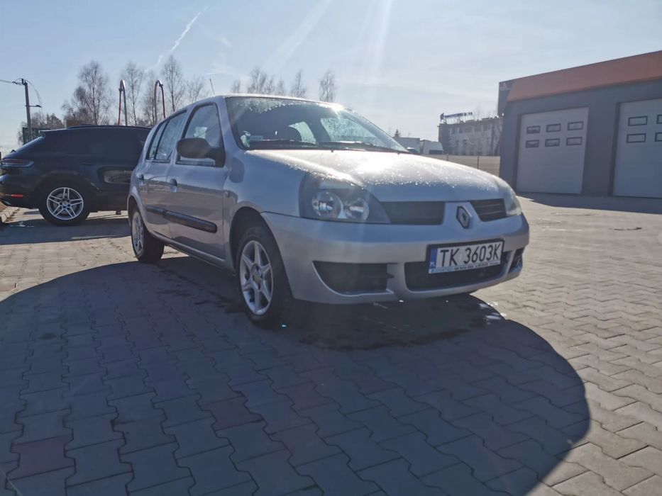 Renault Clio Stan bardzo dobry, bez wkładu finansowego.