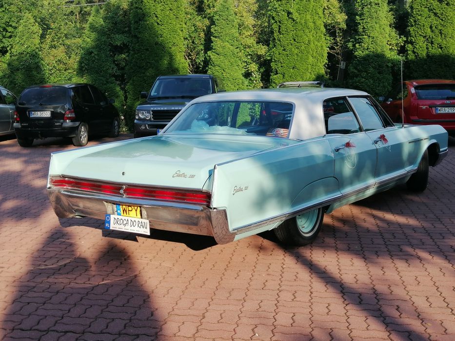 Auto do ślubu Buick electra 225 rok 1966 poj 6.6 litra 6-cio osobowy