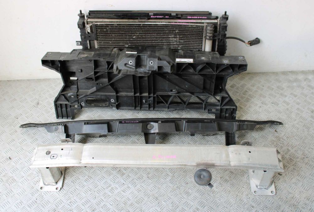 Панель передня Peugeot Traveller шрот на інші Пежо розборка запчастини