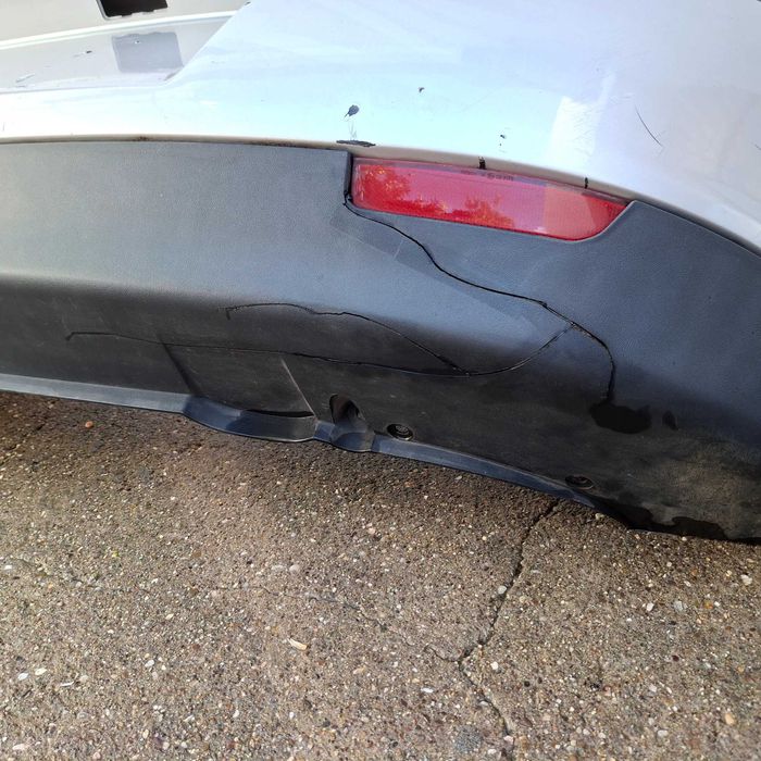 Parachoque traseiro seat ibiza 6l