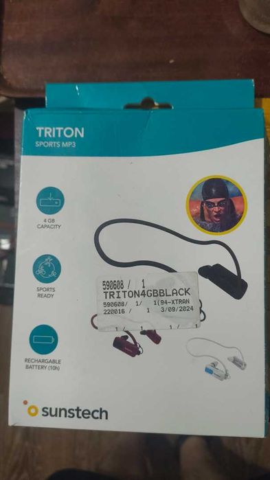 Навушники MP3-плеєр Sunstech Triton Sports MP3  4 ГБ, водонепроникні (можна плавати в них)