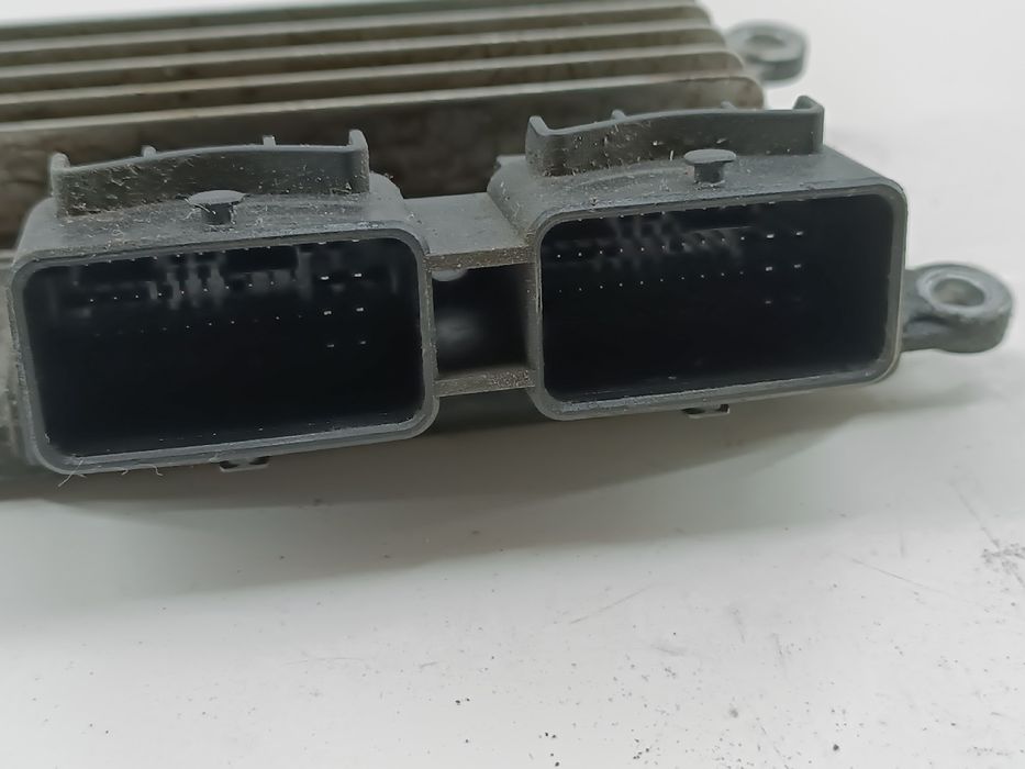 Centralina de Motor - RENAULT Twingo I (C06_) | 93 - 12