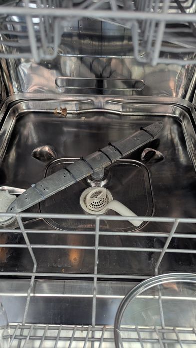 Посудомоечная машина электролюкс