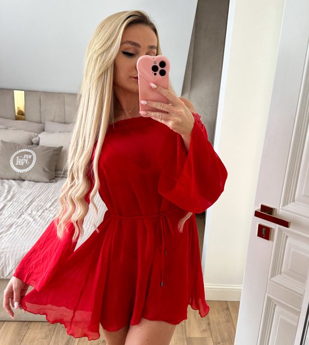 Czerwona narzutka na strój kąpielowy pareo red zwiewna sukienka