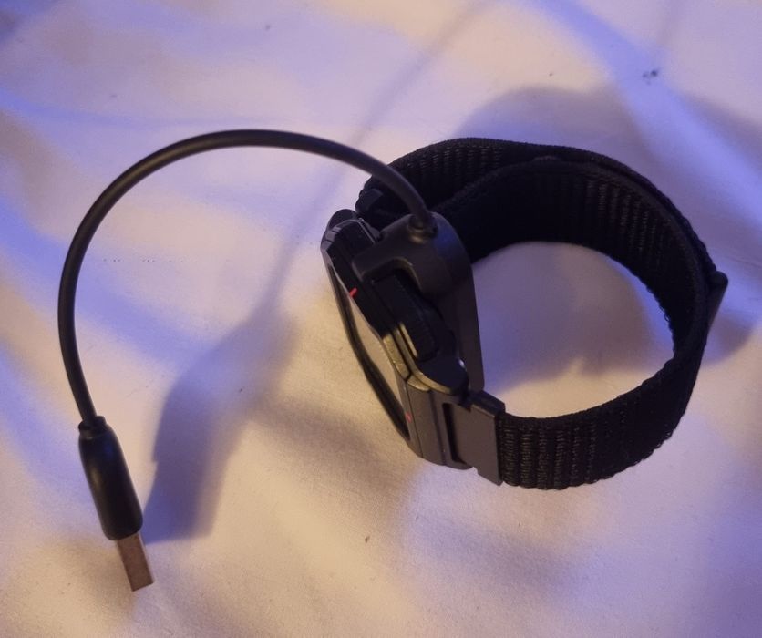 Relógio com Carregador USB