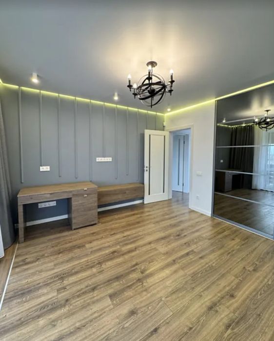 Продаж 2 поверхового будинку з гаражем і ділянкою на 2.3 сотки, 151 кв. м, Байківці
