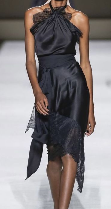 Ателье. Ательє Київ. Ремонт одягу. Підгонка одягу. Пошиття одягу.