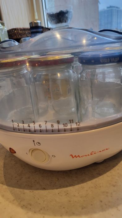 Йогуртниця Moulinex