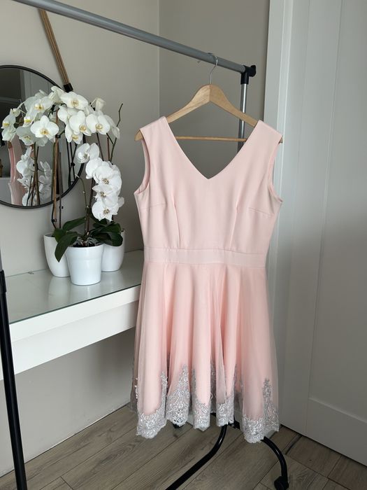 Sukienka balowa / księżniczki rozkloszowana