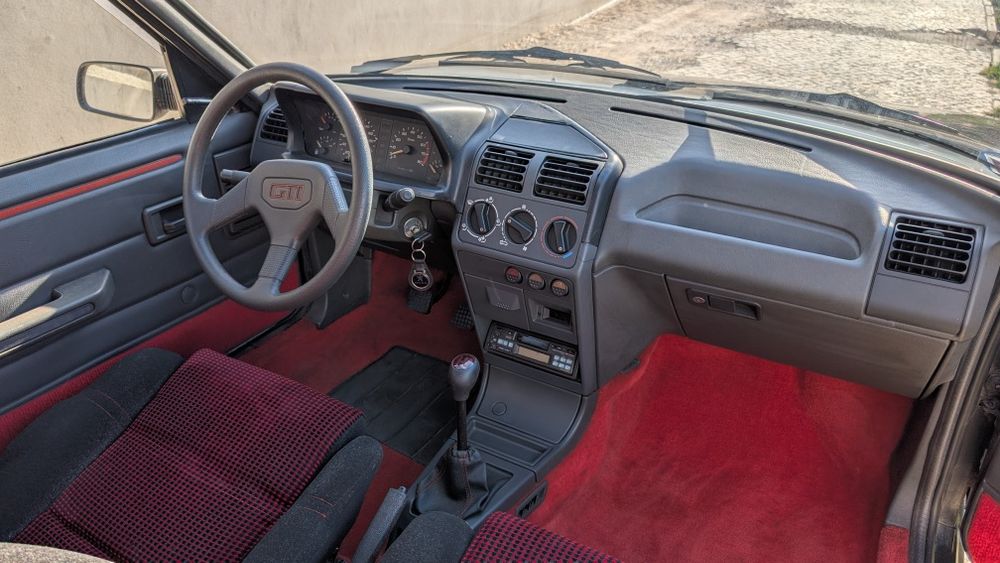 Peugeot 205 — fotografia 4