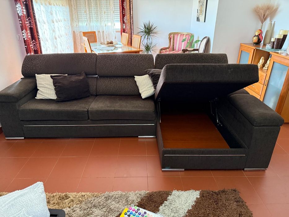 Sofá Chaise Longe com Arrumação