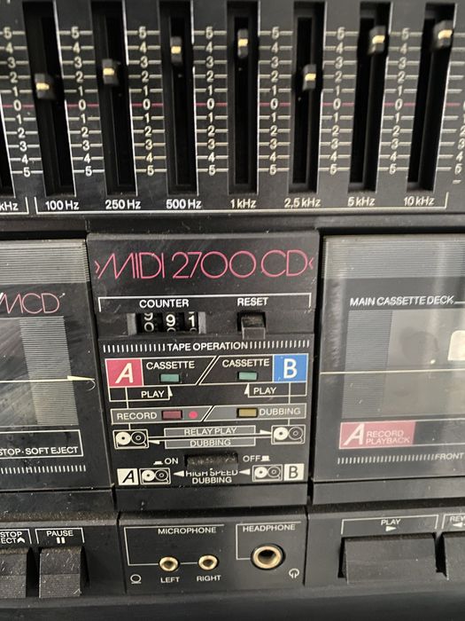 Wieża Schneider Midi 2700 CD
