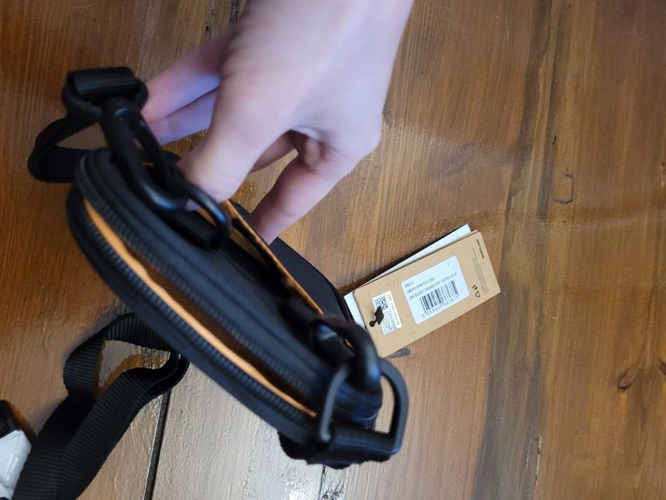 Nowa umbro torebka saszetka sportowa czarna