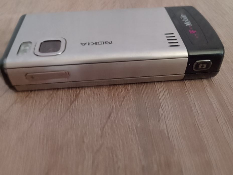 Телефон Nokia 6500slide