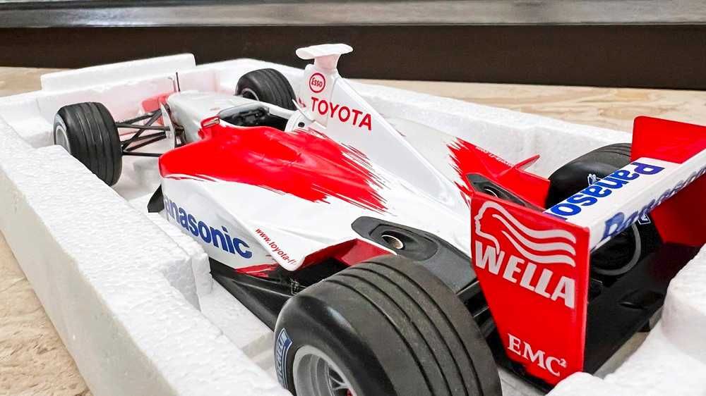 Model 1:18 Minichamps - Toyota TF102 F1 2002 Józefów