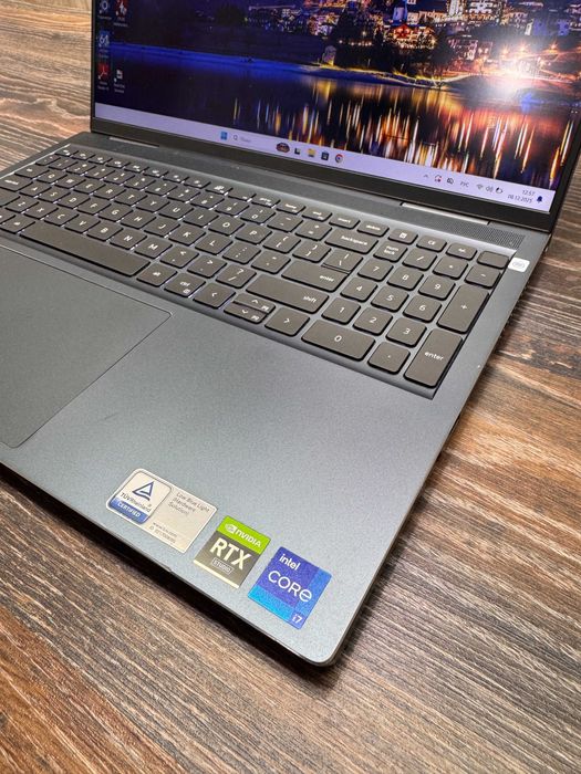 Професійний ноутбук Dell 7610 16 QHD+|i7-11800H|16GB|512GB|RTX3050 4GB