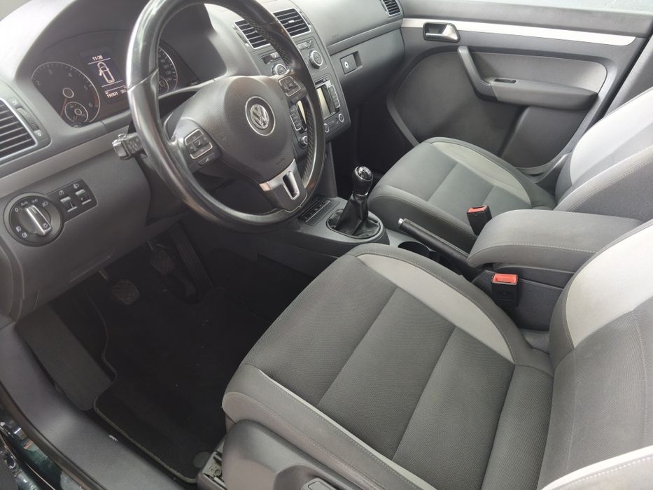 Vw Touran 2.0 TDI 140cv BlueMotion – 7 Lugares – Teto Panorâmico – Com