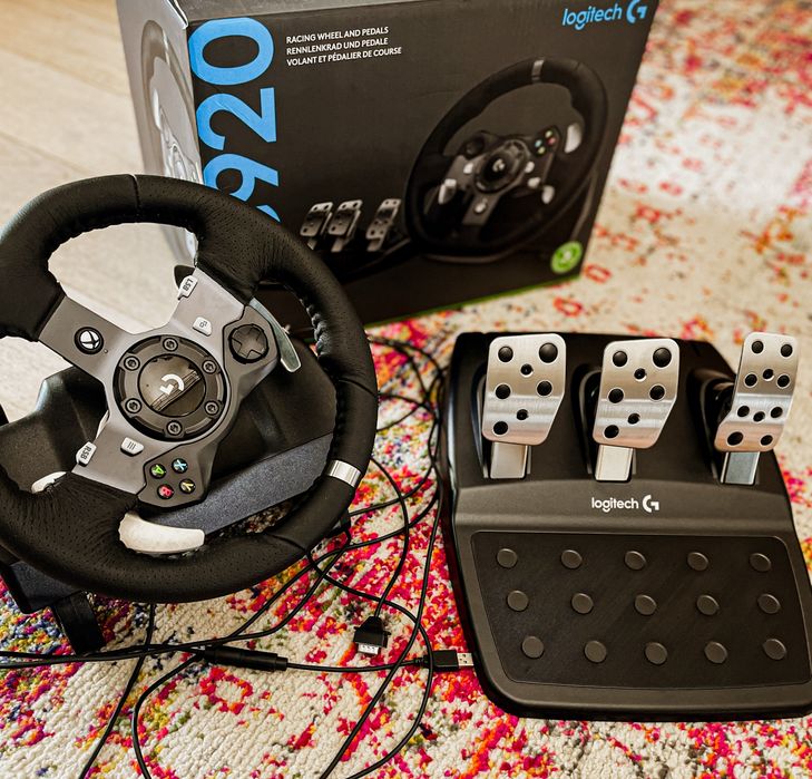 Kierownica Logitech G920 + Pedały – Xbox One/PC +Sensor Kinect gratis!