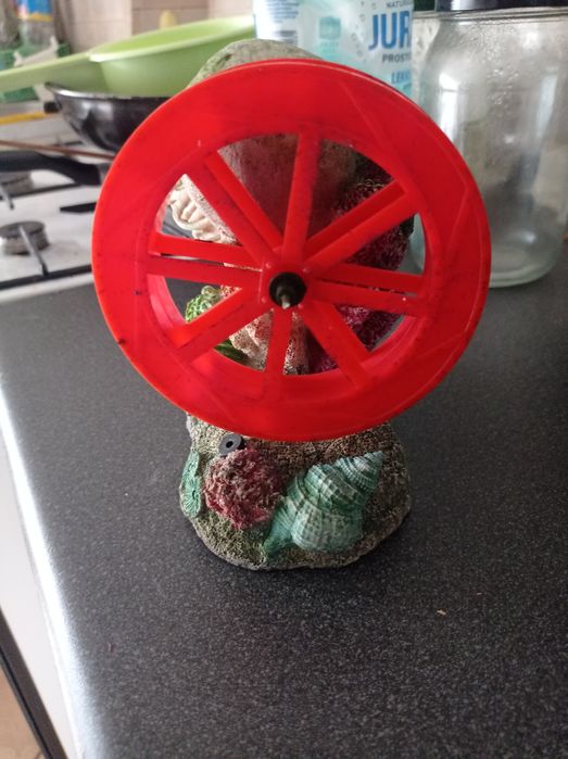 Sprzedam  ozdobny napowietrzacz do akwarium.