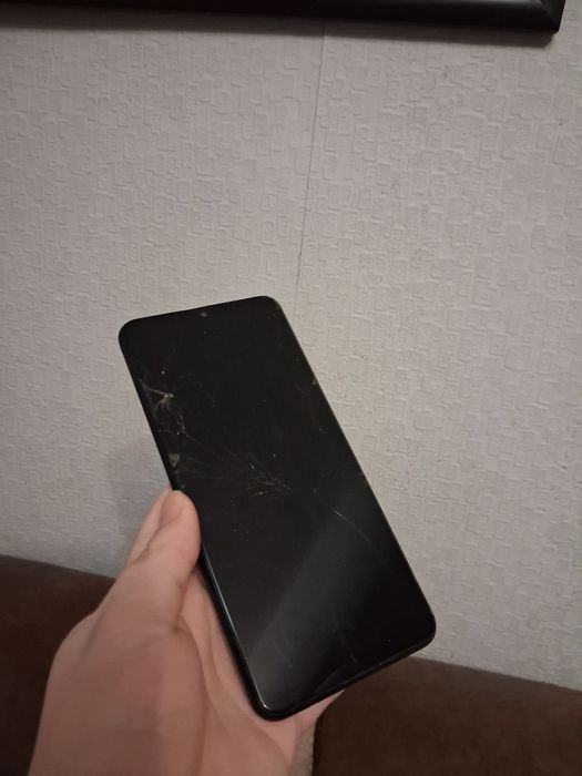 Продам Samsung Galaxy A04s