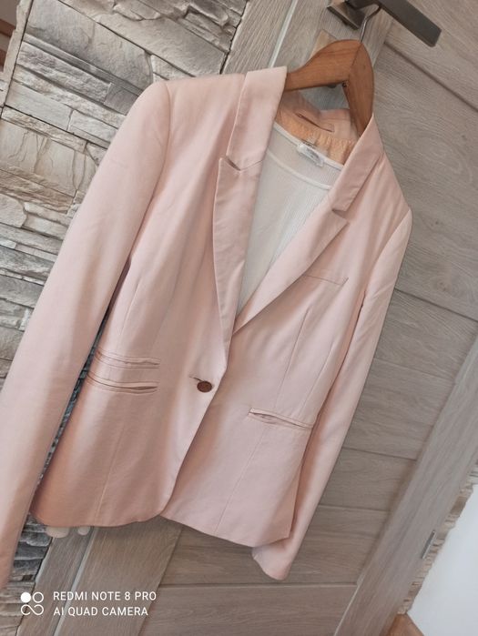Marynarka Bershka pudrowy róż