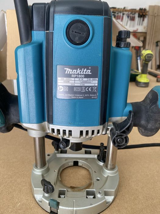 Tupia Makita RP1800X