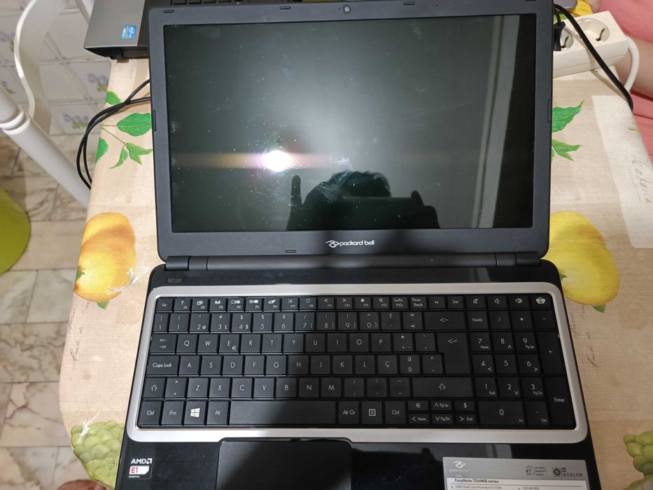 computador portátil para peças ,ecrã led um espetáculo64740938931586122