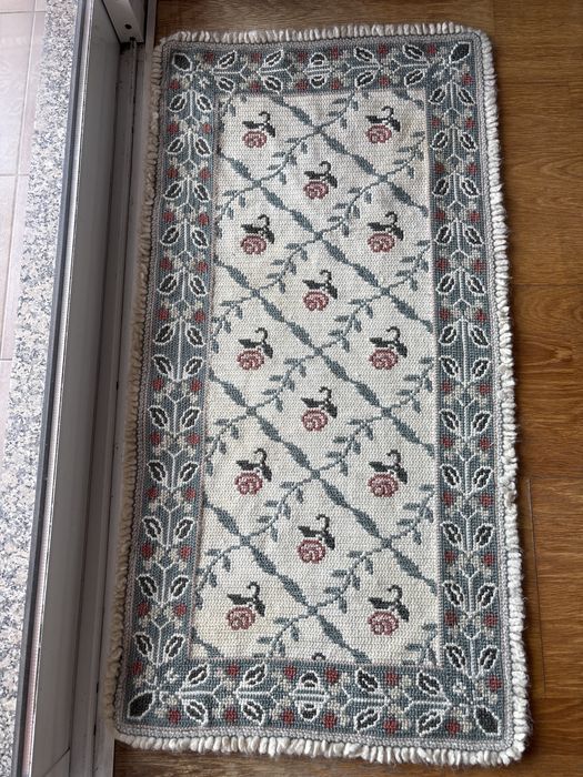 Arraiolos Rug
