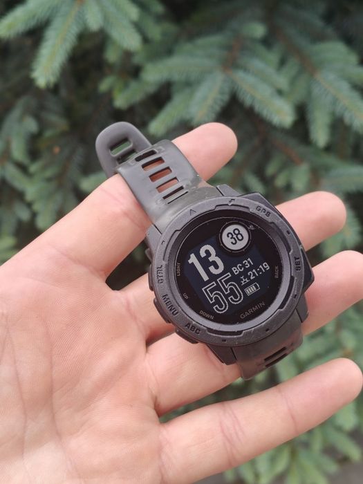 Garmin instinct дефект