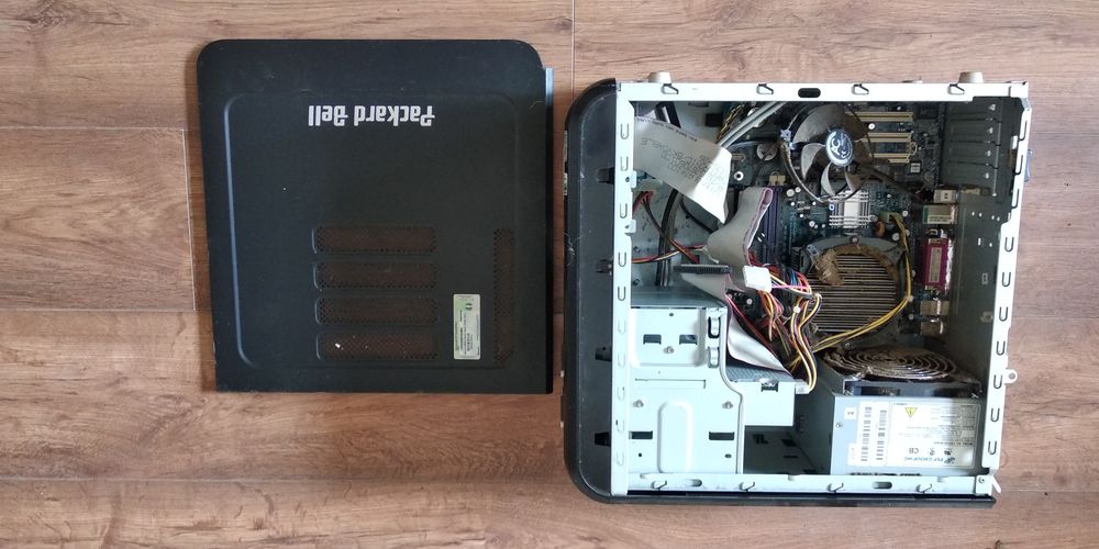 No3 komputery PC za czasów Windows XP Intel amd Pioneer HP DVD akcesor
