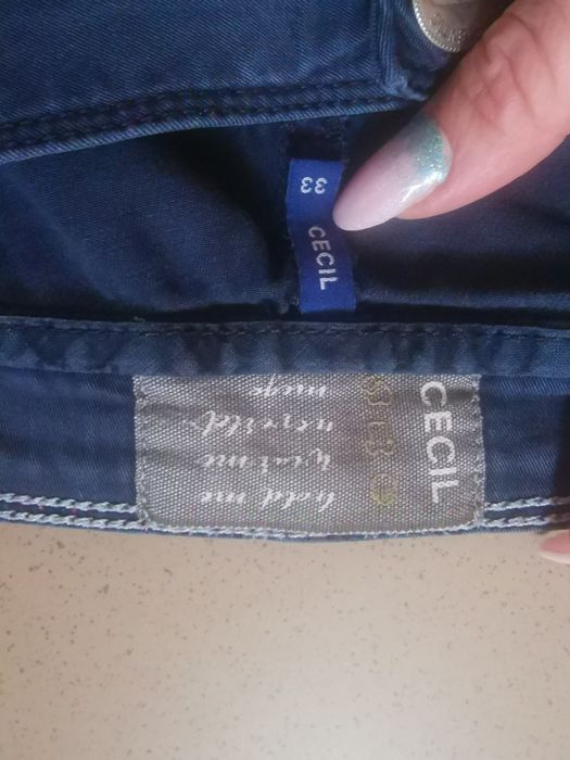 Spodnie 3/4 rybaczki granatowe Cecil plus size duży rozmiar