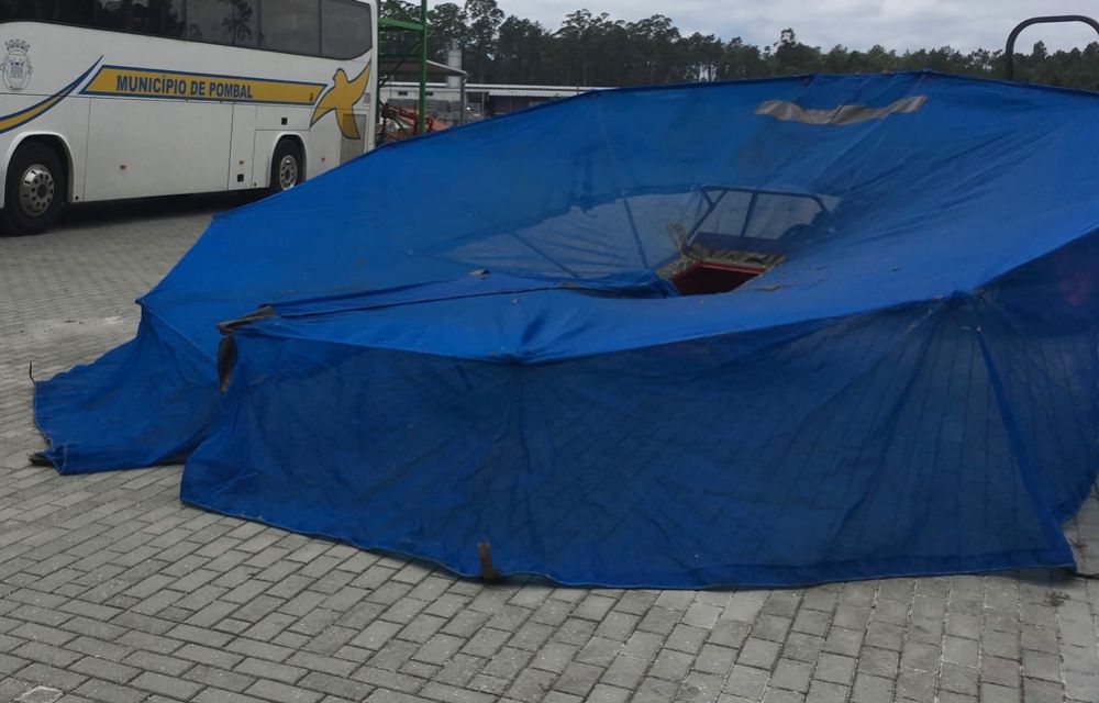 Toldo Articulado para Apanha de Azeitona para Trator