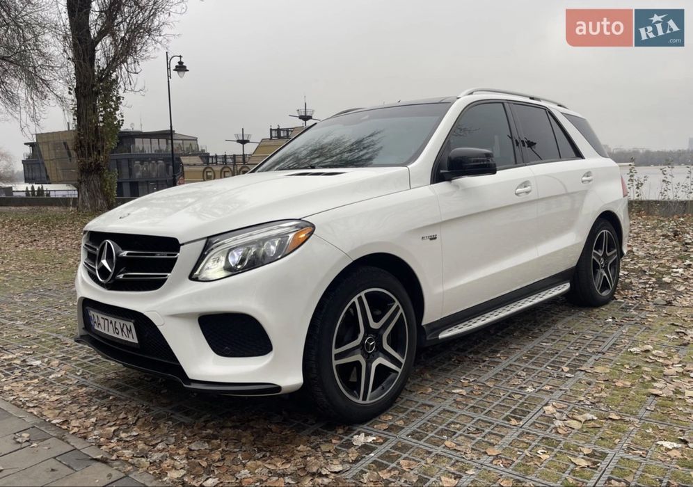 Mercedes-Benz GLE 43 AMG 2017 максимальний комфорт для сім’ї