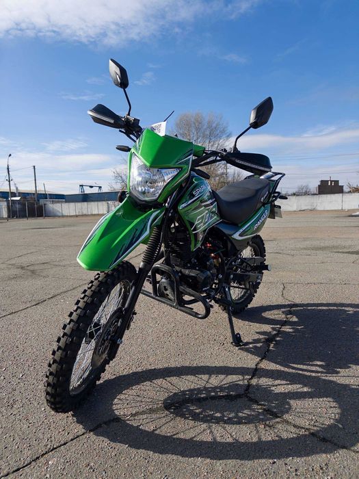 Мотоцикл SPARK SP200D-4