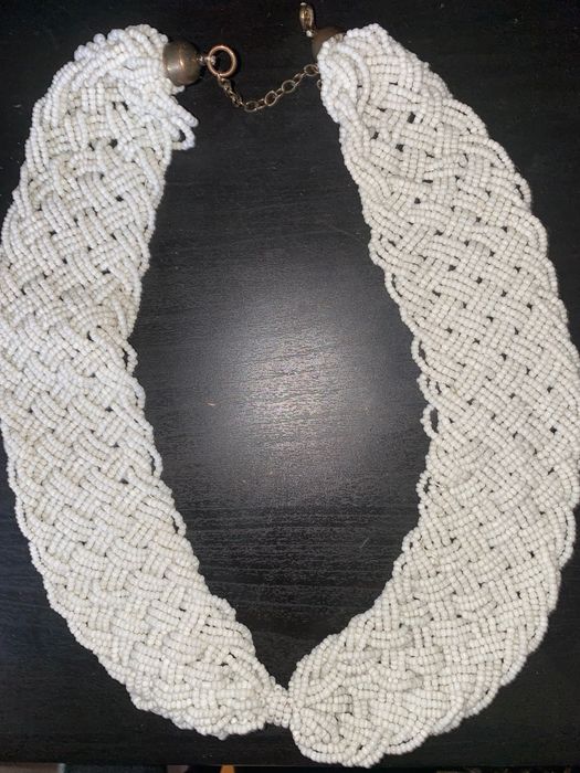 Acessórios colares, pulseira novos