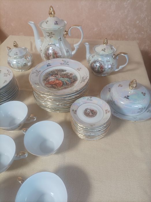Продам сервіз Мадонна