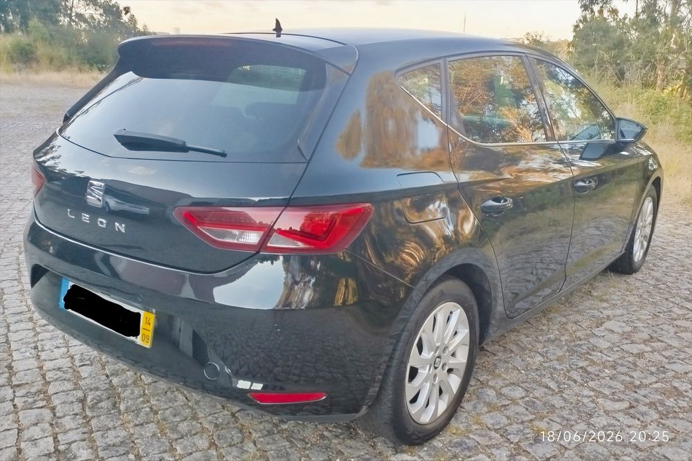 SEAT Leon TDI FR COMO NOVO  muitos extras — photo 4