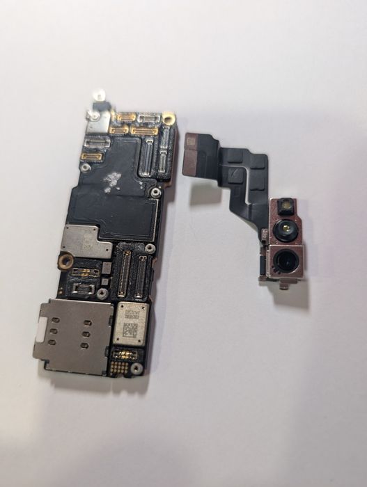 Продам материнську плату iPhone 14 Pro Max 256 gb БЕЗ АЙКЛАУДУ