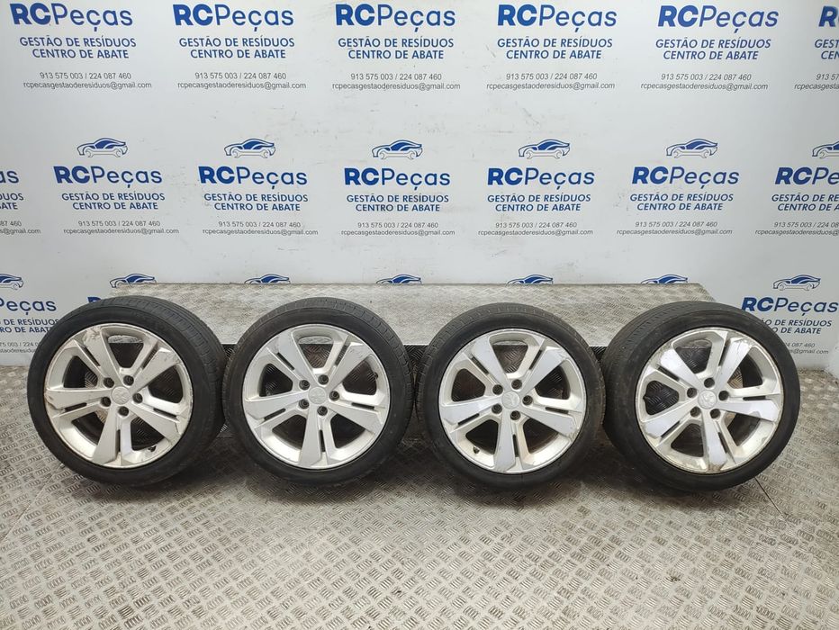 Conjunto de Jantes 17 Peugeot 208 II 7.5J ET44 5x108 2013 a 2021