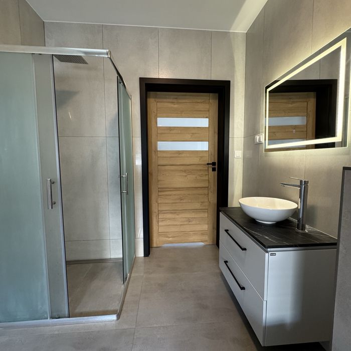 Mieszkanie 5 pokoi / bez czynszu/ bez prowizji