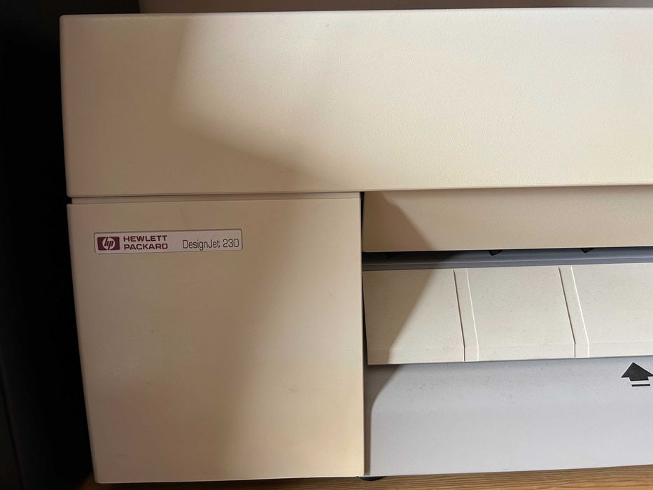 Plotter HP Designjet 230