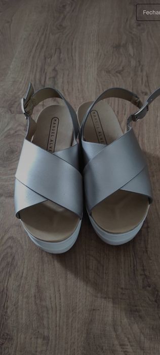 Sandálias de plataforma