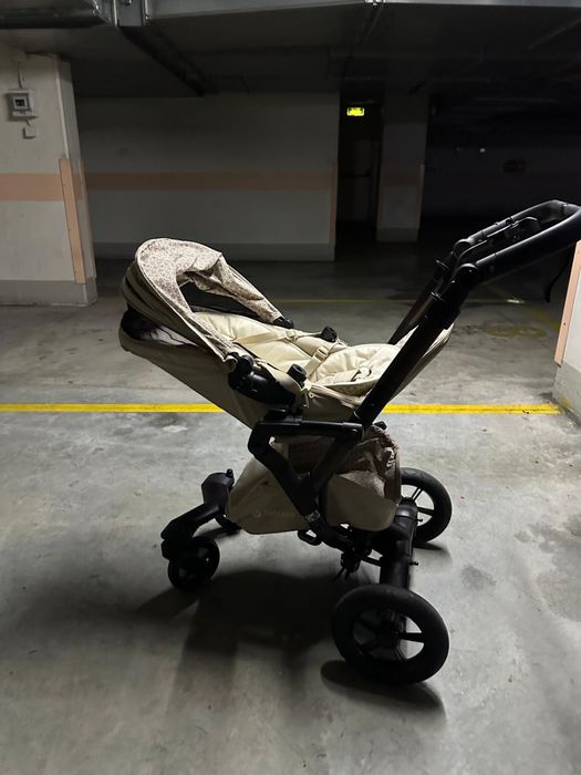 Carrinho concord neo com Ovo