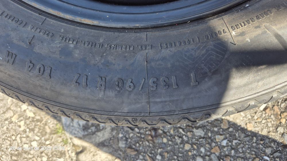 Pneu e jante suplente 135/90 R17 BMW X3 5x120
