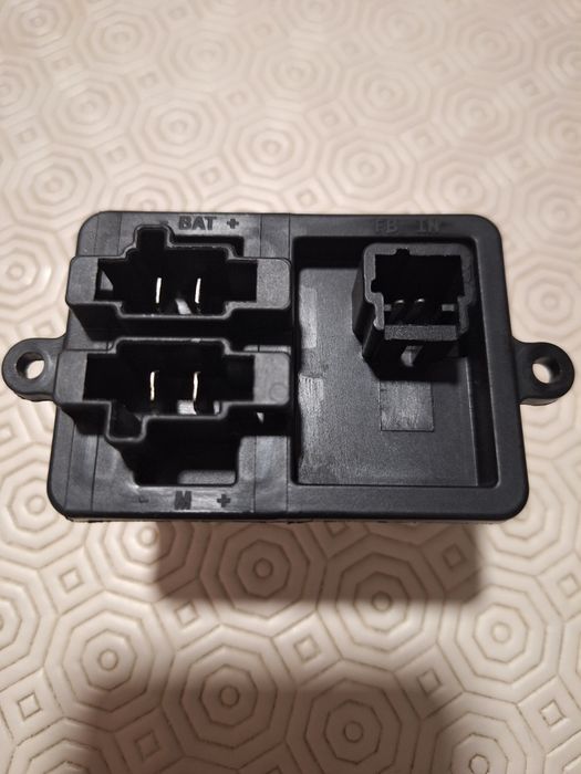 Resistência renault clio
RENAULT CLIO IV (BH_) R clioesistência
RENAUL