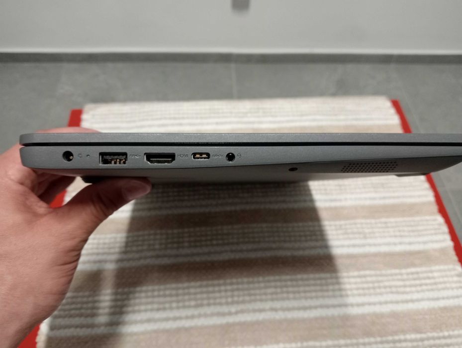Lenovo IdeaPad 3 15ITL6 15,6" IPS – uszkodzony, na części lub do naprawy