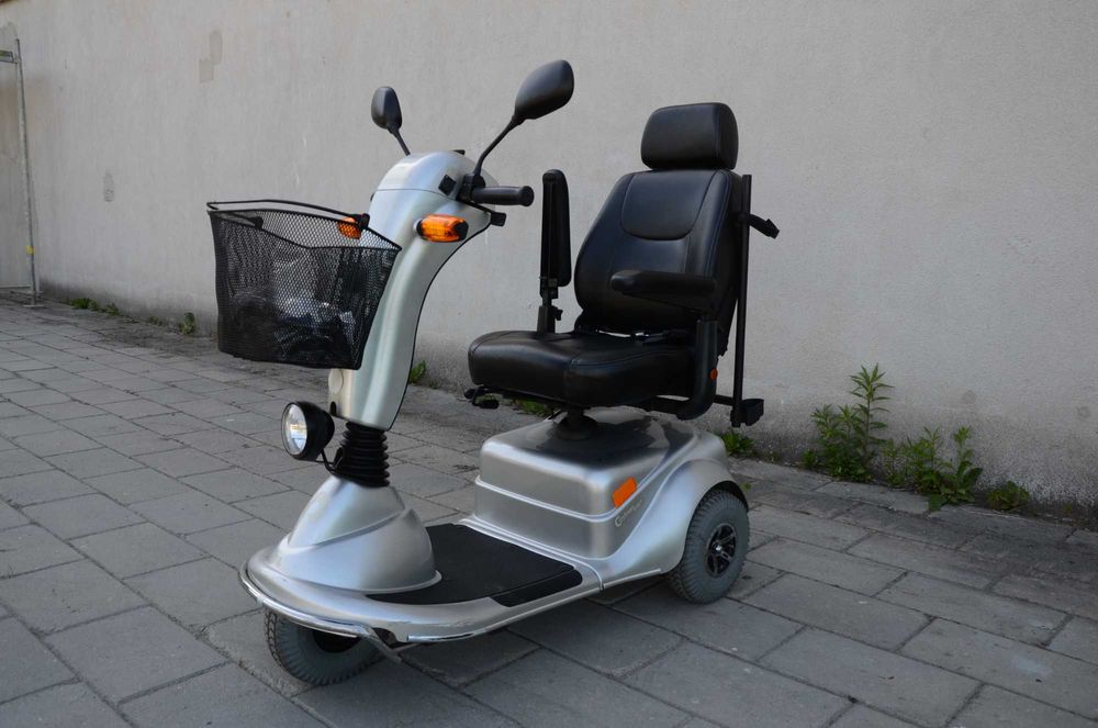 Elektryczny skuter wózek inwalidzki t MEYRA Ortopedia NOWE BATERIE !!!